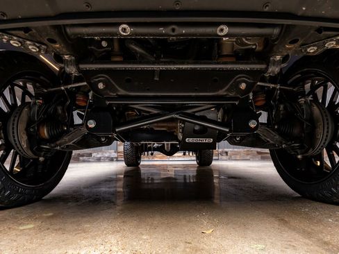 Used 2025 GMC Sierra 2500 Denali Ultimate image 15