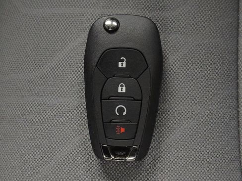 Used 2021 Chevrolet Trax LT image 32