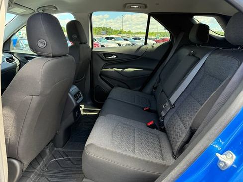 Used 2024 Chevrolet Equinox LT AWD/4WD image 5