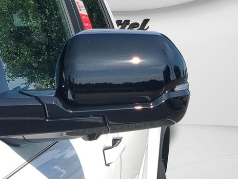 New 2026 Toyota Tundra Limited AWD/4WD image 26