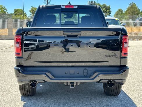 New 2026 RAM 1500 Express AWD/4WD image 6