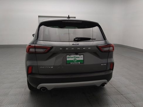 Used 2025 Ford Escape Active AWD/4WD image 6