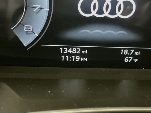 Used 2023 Audi Q3 2.0T Premium Plus w/ Premium Plus Package AWD/4WD image 19