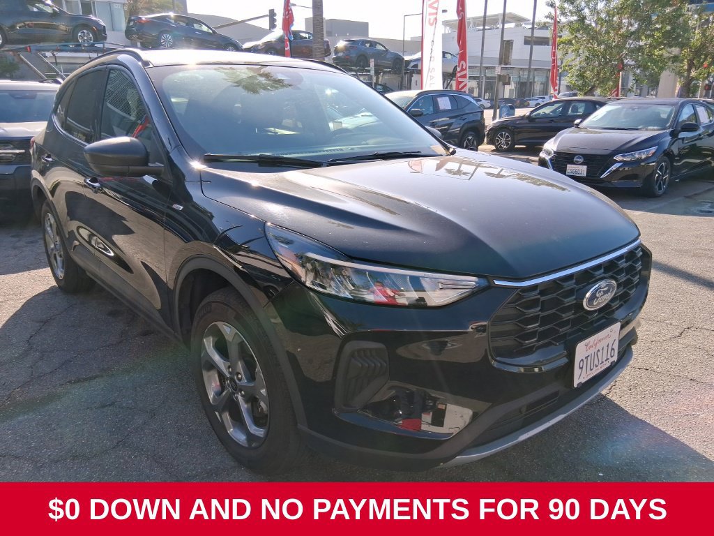 Used 2025 Ford Escape ST-Line AWD/4WD image 3
