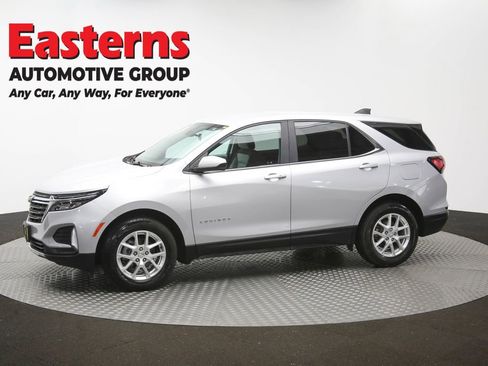 Used 2022 Chevrolet Equinox LT FWD image 57