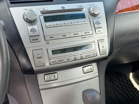 Used 2007 Toyota Solara SLE FWD image 21