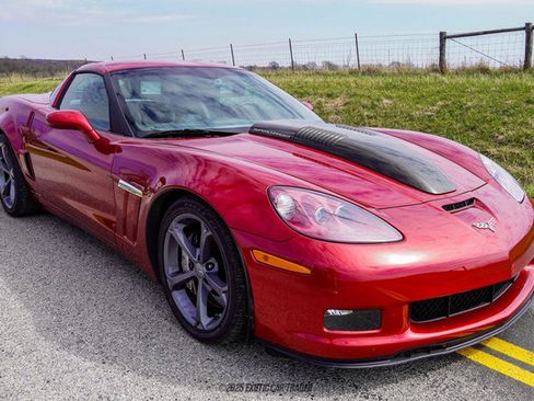 Used 2011 Chevrolet Corvette Grand Sport w/ Preferred Equipment Group image 22