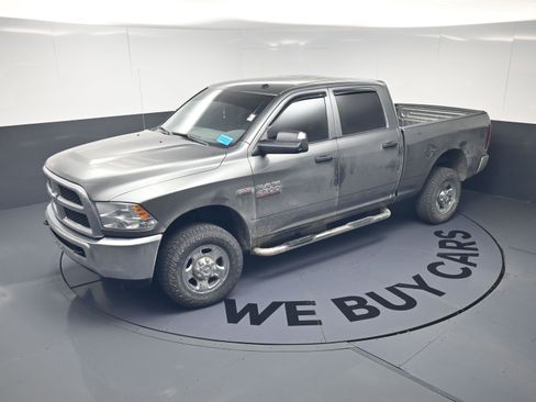 Used 2013 RAM 2500 Tradesman w/ Chrome Appearance Group image 20