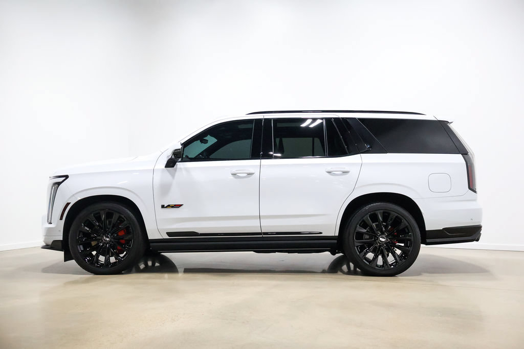 Used 2026 Cadillac Escalade V AWD/4WD image 13