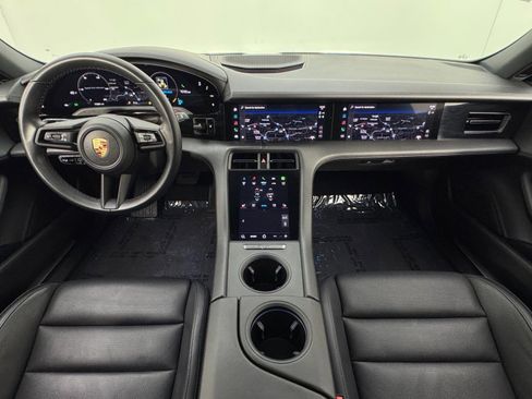 Used 2022 Porsche Taycan 4S AWD/4WD image 13