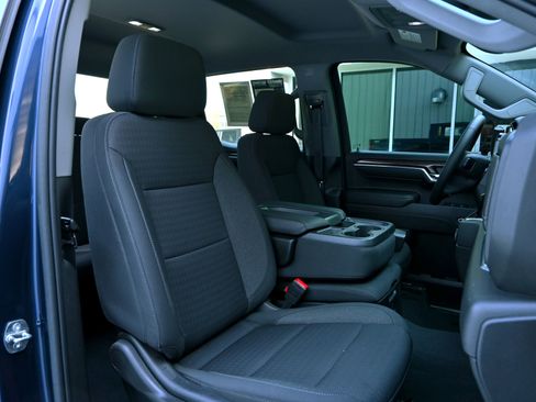 Used 2023 Chevrolet Silverado 1500 RST image 10