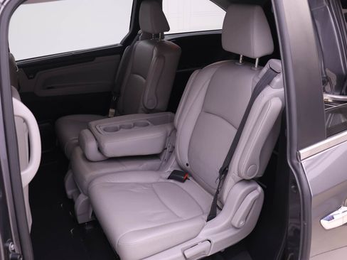 Used 2018 Honda Odyssey EX-L image 10