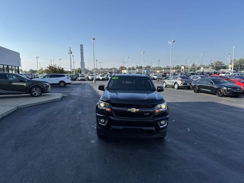 Used 2018 Chevrolet Colorado Z71 AWD/4WD image 7