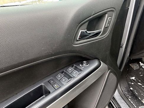 Used 2019 Chevrolet Colorado ZR2 image 14