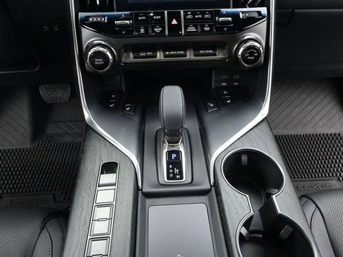 Used 2025 Lexus LX 700h Overtrail AWD/4WD image 8