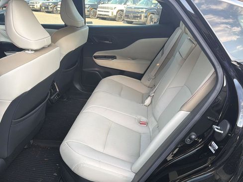 Used 2024 Toyota Crown Limited w/ Advanced Technology Package AWD/4WD image 10