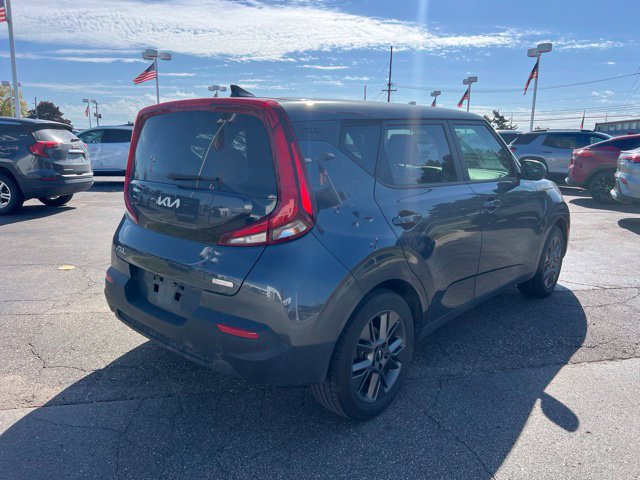 Used 2022 Kia Soul EX FWD image 9