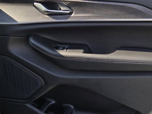 New 2025 Jeep Grand Cherokee Limited image 9