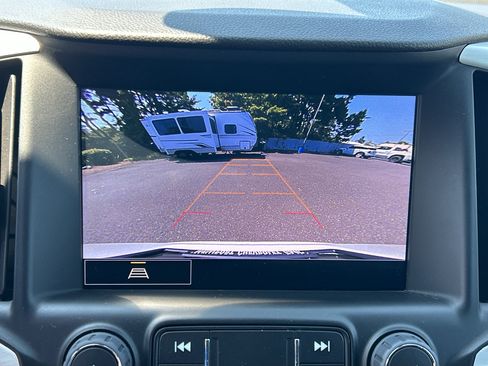 Used 2023 GMC Terrain SLT w/ Infotainment Package II AWD/4WD image 28