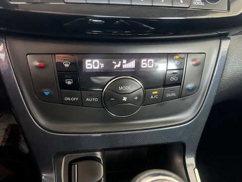 Used 2018 Nissan Sentra SR FWD image 45