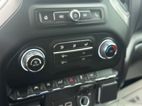 Used 2024 Chevrolet Silverado 1500 Custom w/ Turbomax Blackout Package image 11