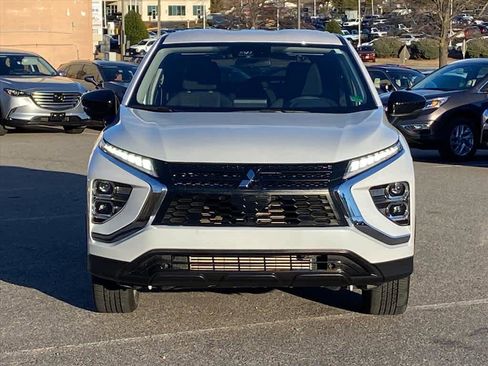 Used 2024 Mitsubishi Eclipse Cross LE image 6