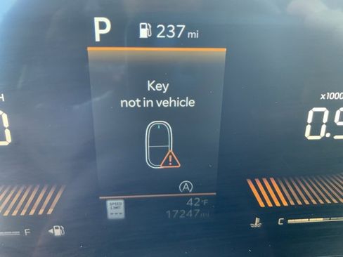 Used 2024 Kia Sorento X-Line EX image 15