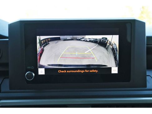 Used 2024 Toyota Tacoma SR image 23