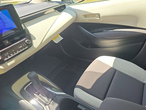 New 2026 Toyota Corolla LE FWD image 22