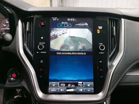 Used 2025 Subaru Outback Premium image 25