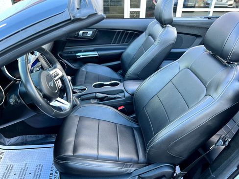 Used 2023 Ford Mustang Premium image 16