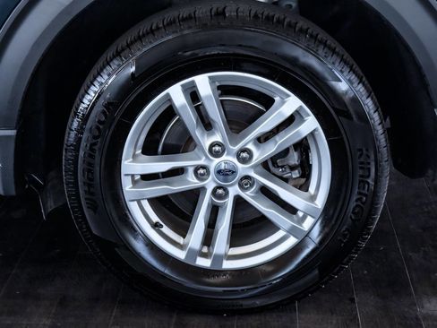 Used 2023 Ford Explorer XLT image 22