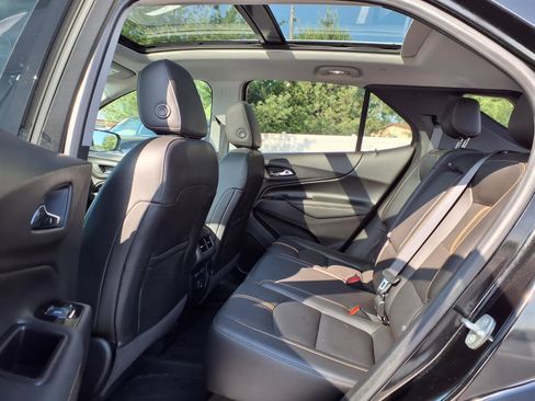 Used 2022 Chevrolet Equinox Premier image 23