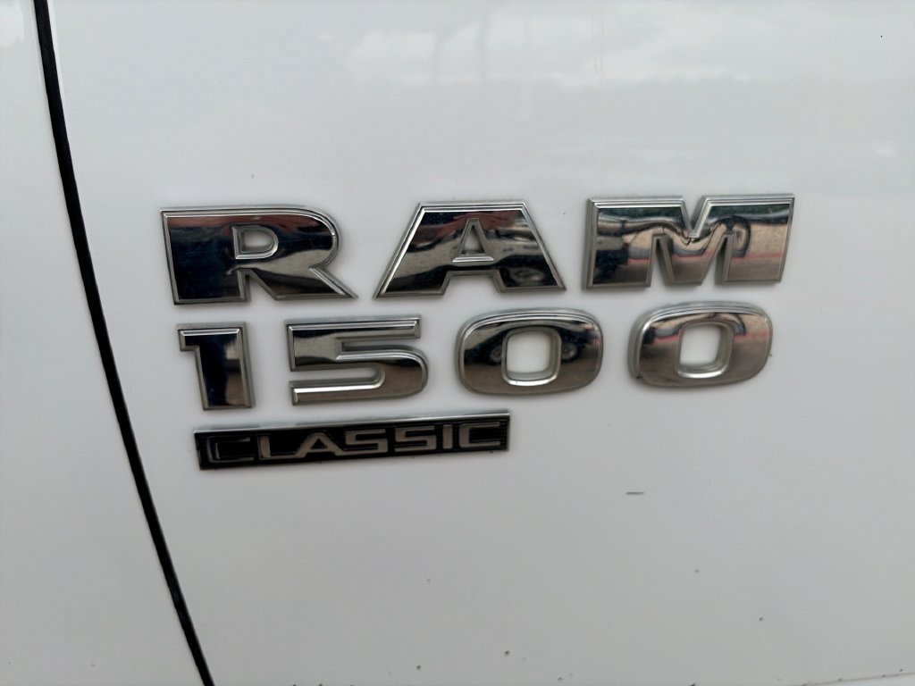 Used 2020 RAM 1500 Classic SLT RWD image 32