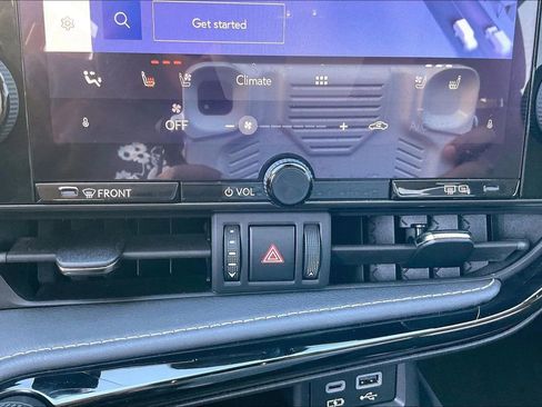 Used 2022 Lexus NX 250 FWD w/ Premium Package image 17