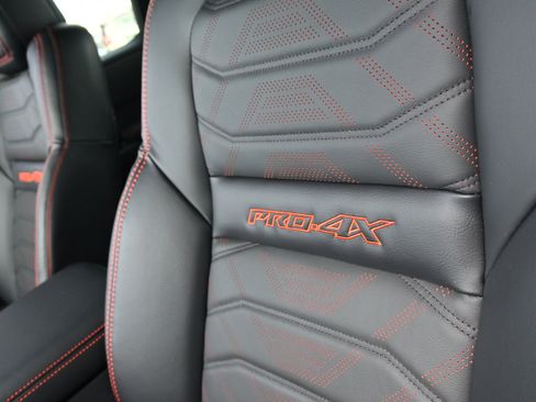 New 2026 Nissan Frontier PRO-4X image 25