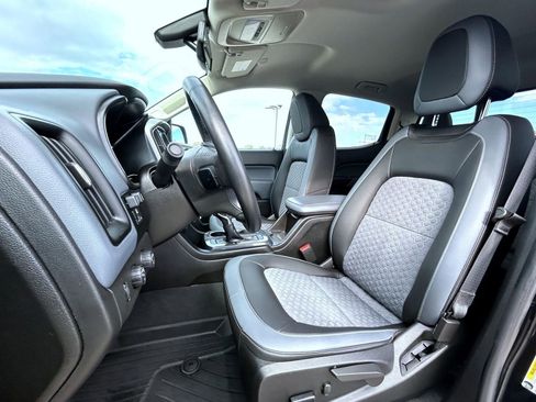 Used 2022 Chevrolet Colorado Z71 image 10