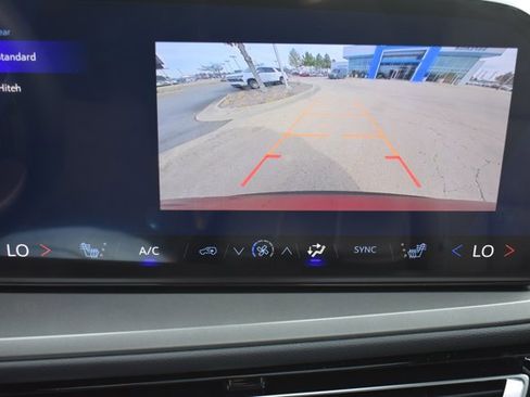 New 2026 Chevrolet Traverse LT w/ Sun and Wheel Package image 26