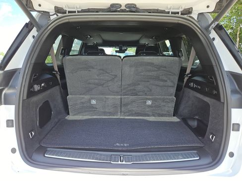 Used 2023 Jeep Grand Cherokee L Summit w/ Rear Seat Video Group I AWD/4WD image 24