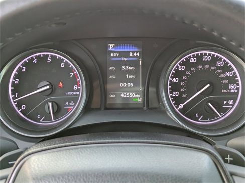 Used 2022 Toyota Camry SE image 29
