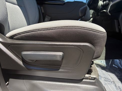 Used 2022 RAM 1500 Big Horn AWD/4WD image 33