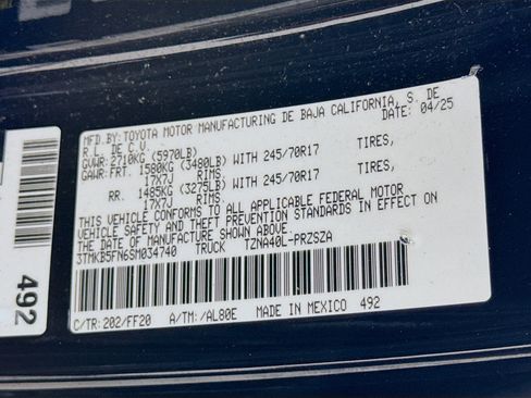 Certified 2025 Toyota Tacoma SR5 image 28