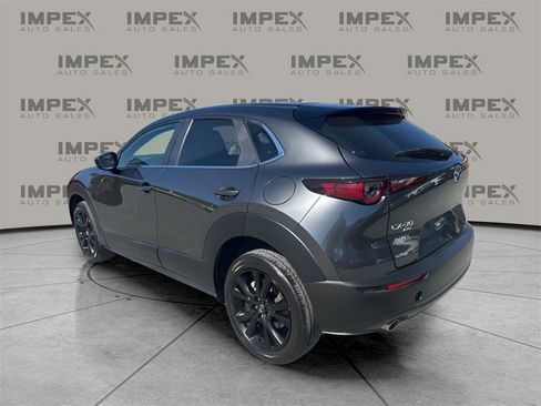 Used 2024 MAZDA CX-30 AWD 2.5 S w/ Select Sport Pkg image 3