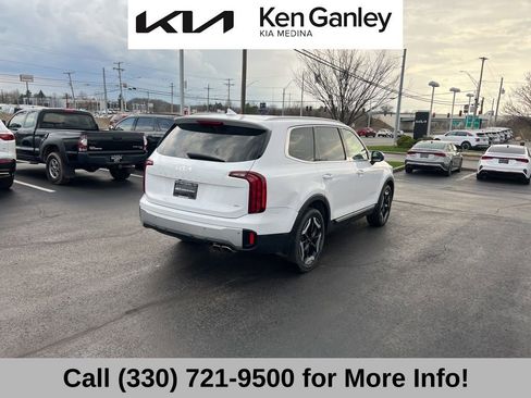 Certified 2024 Kia Telluride S w/ S Sunroof Package image 11