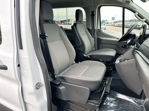 Used 2024 Ford Transit 350 XLT RWD image 24