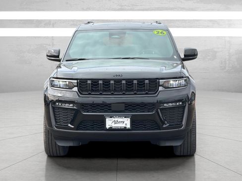 New 2026 Jeep Grand Cherokee L Limited w/ Limited Altitude Package AWD/4WD image 3