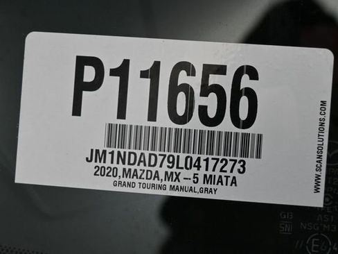 Used 2020 MAZDA MX-5 Miata Grand Touring RWD image 21