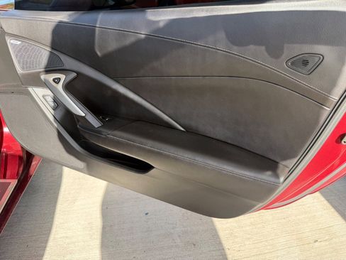 Used 2017 Chevrolet Corvette Stingray Coupe w/ Battery Protection Package RWD image 10