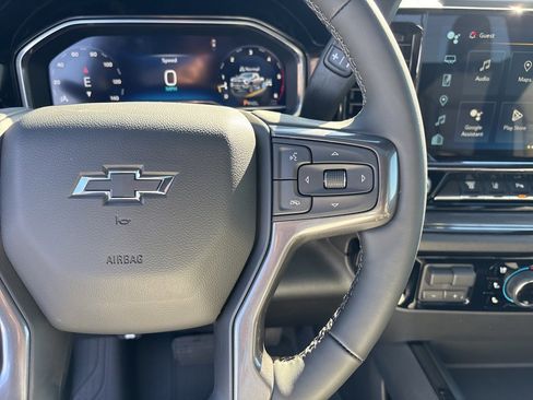 New 2025 Chevrolet Silverado 2500 ZR2 w/ Technology Package image 19