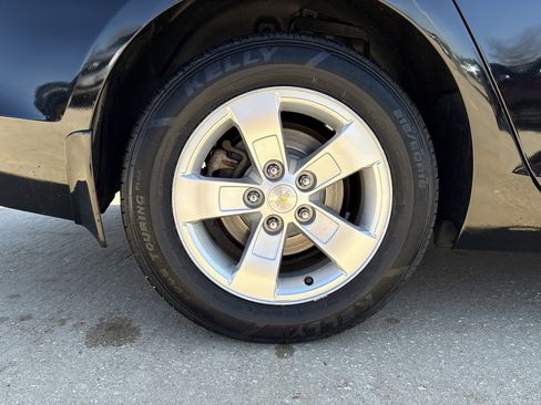 Used 2015 Chevrolet Malibu LS image 9